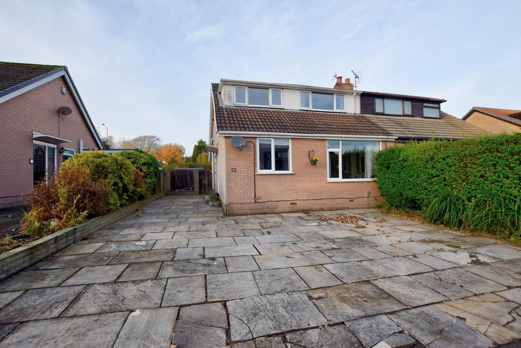 Lower Parrock Road, Barrowford, Nelson 4 bed semidetached house £225,000