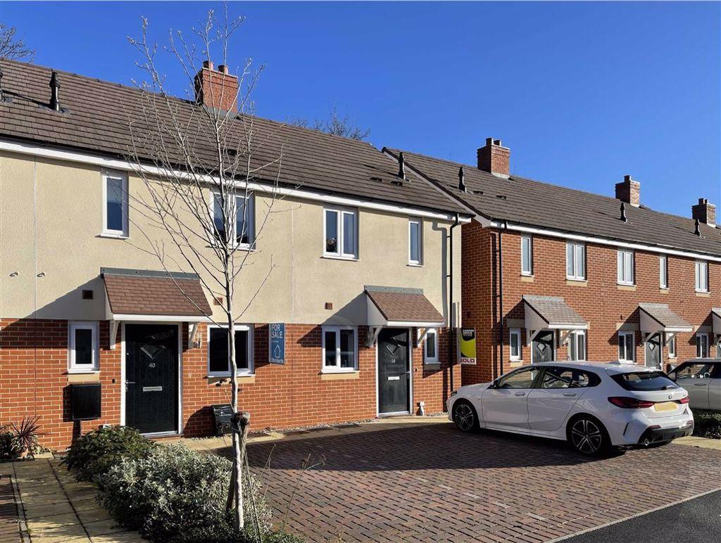 Penson Way, Greenfields, Shrewsbury 2 bed terraced house £775 pcm (£