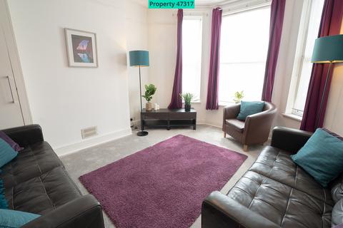 6 bedroom terraced house to rent, Avenue Road, Southampton, SO14