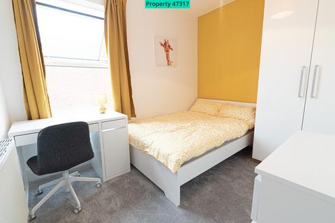 6 bedroom terraced house to rent, Avenue Road, Southampton, SO14