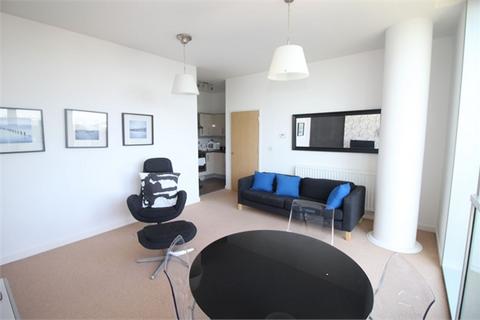 2 bedroom apartment to rent, Chelsea House, The Hub