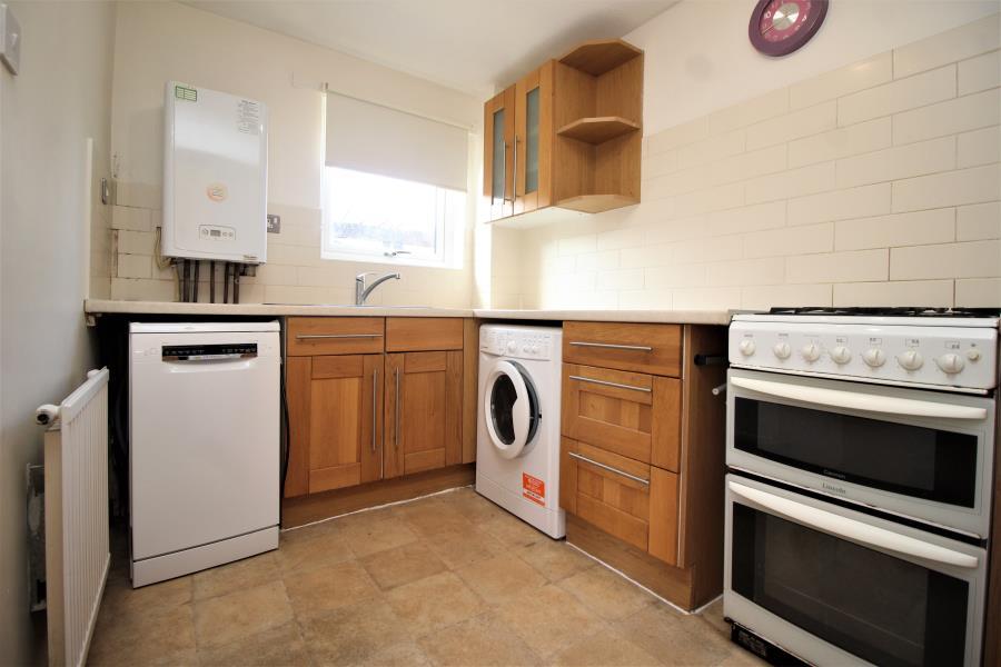 Matthew Court, Shenley Church End 1 bed apartment £1,050 pcm (£242 pw)