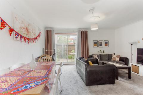 20 Wager Street, London, E3 4JE