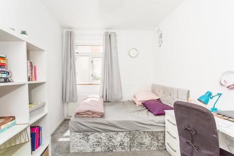 20 Wager Street, London, E3 4JE