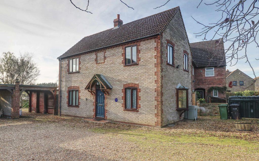 View of Property at Front