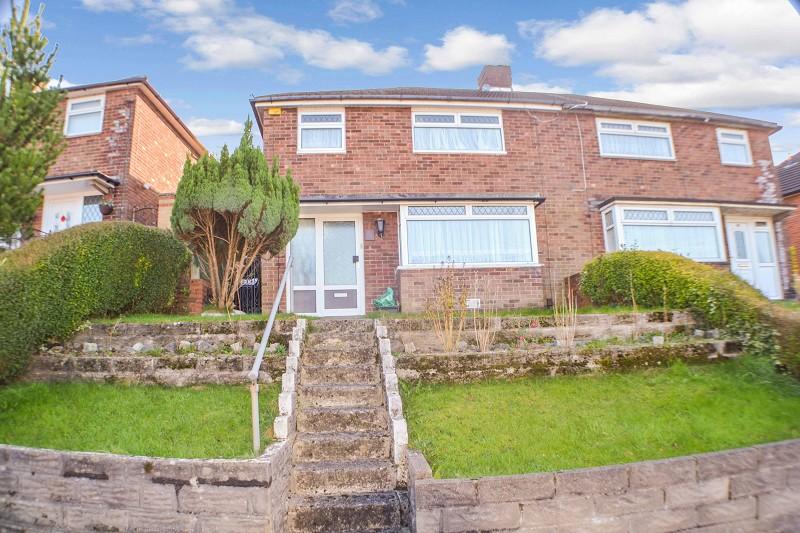 Llansawel Crescent, Neath, Neath Port Talbot. SA11 2UL 3 bed semi