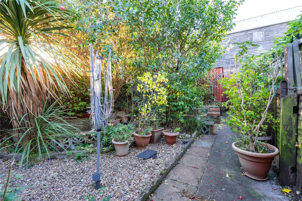 Garden (2)