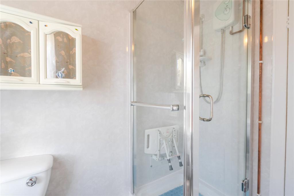 Shower Room (2)