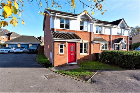 35 Derry Close, Ash Vale, Aldershot, GU12 5SR