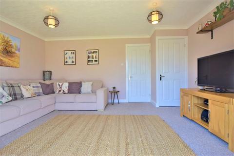 26 Oaktrees, Ash, Aldershot, GU12 6QS