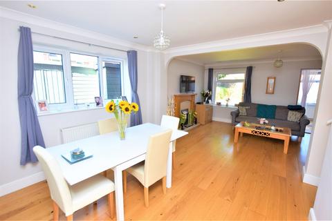 4 bedroom end of terrace house for sale, Wilton Court, Farnborough GU14