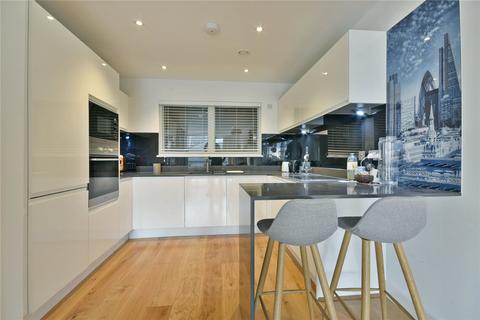 2 bedroom flat to rent, Iverson Road, West Hampstead, London, NW6