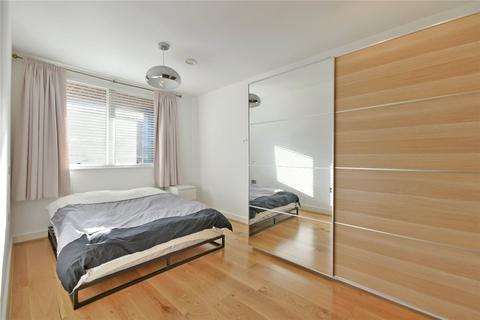 2 bedroom flat to rent, Iverson Road, West Hampstead, London, NW6