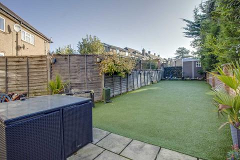 79b Eastbury Road, Watford, WD19 4JP
