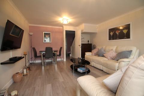 5 Beaufort Close, North Weald, Epping, CM16 6JZ