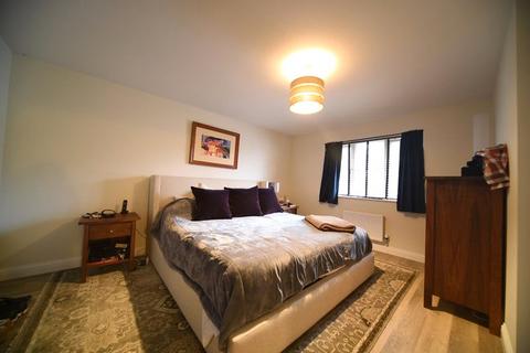 5 bedroom detached house to rent, Heathland Way, Mildenhall, Bury St. Edmunds, Suffolk, IP28