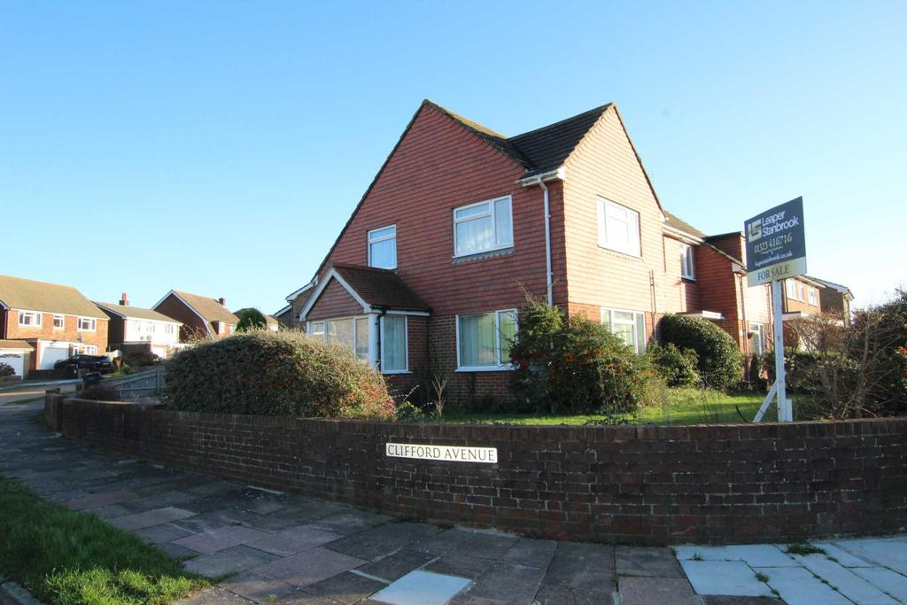 Clifford Avenue, Eastbourne, BN21 1XL 3 bed semidetached house £400,000