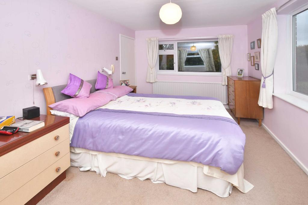 Principal bedroom