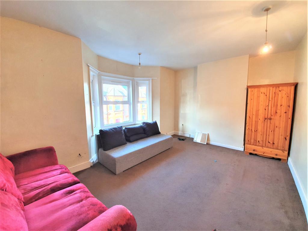 Spectacular One Bedroom In A House Share Lyndhurs