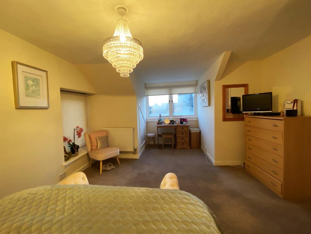 Apartment in Edinburgh - More