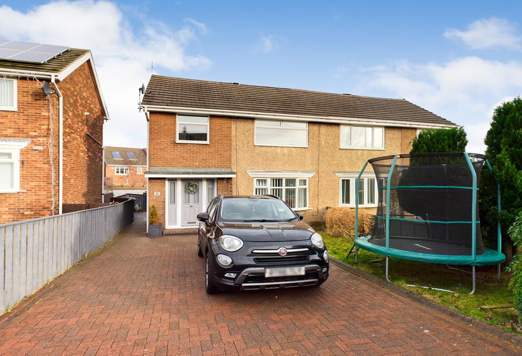 Castledene Road, Consett, Durham 3 bed semidetached house £159,950