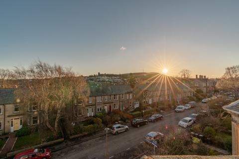 2 bedroom flat to rent, Grange Terrace, Blackford, Edinburgh, EH9