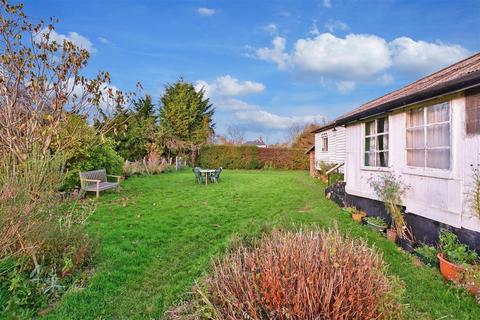 3 bedroom detached bungalow for sale - The Common, Sissinghurst, Cranbrook, Kent