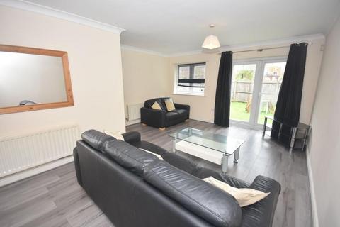 3 bedroom semi-detached house to rent, Drayton Street, Hulme, Manchester, M15 5LL