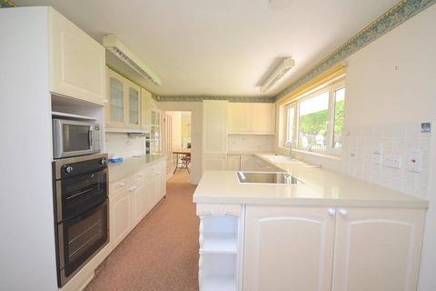 3 bedroom bungalow to rent - Green Glades, Hornchurch, RM11