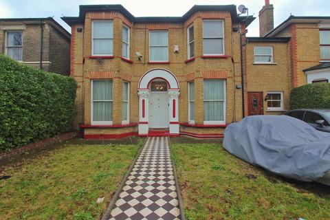 6 bedroom semi-detached house for sale - Hampton Road, London E7