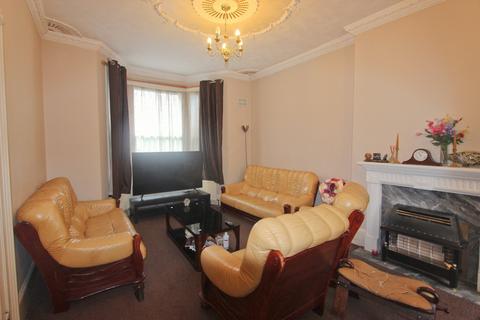 88 Hampton Road, London, E7 0NU