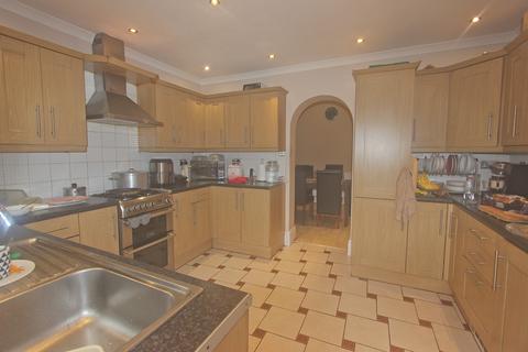 88 Hampton Road, London, E7 0NU