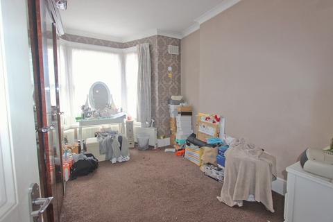 88 Hampton Road, London, E7 0NU