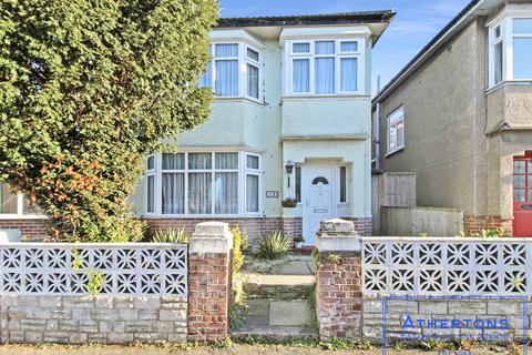 19 Abbott Road, Bournemouth, BH9 1EU
