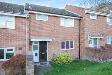 61 Canterbury Close, Ipswich, IP2 9YH