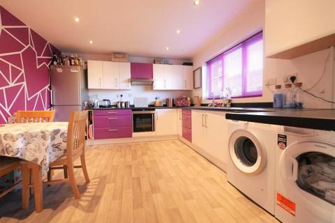 61 Canterbury Close, Ipswich, IP2 9YH