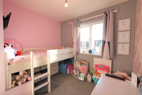 61 Canterbury Close, Ipswich, IP2 9YH