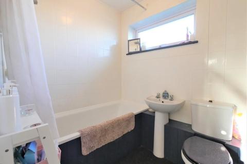 61 Canterbury Close, Ipswich, IP2 9YH