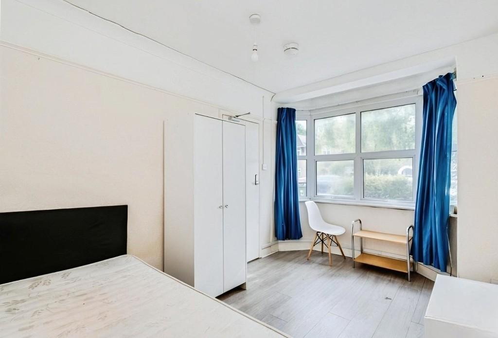 Bedroom 3 - Angle 2