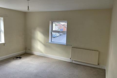 3 bedroom apartment to rent - High Street, Ringwood