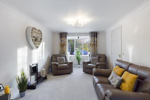 64 Eaton Close, Hatton, Derby, DE65 5ED