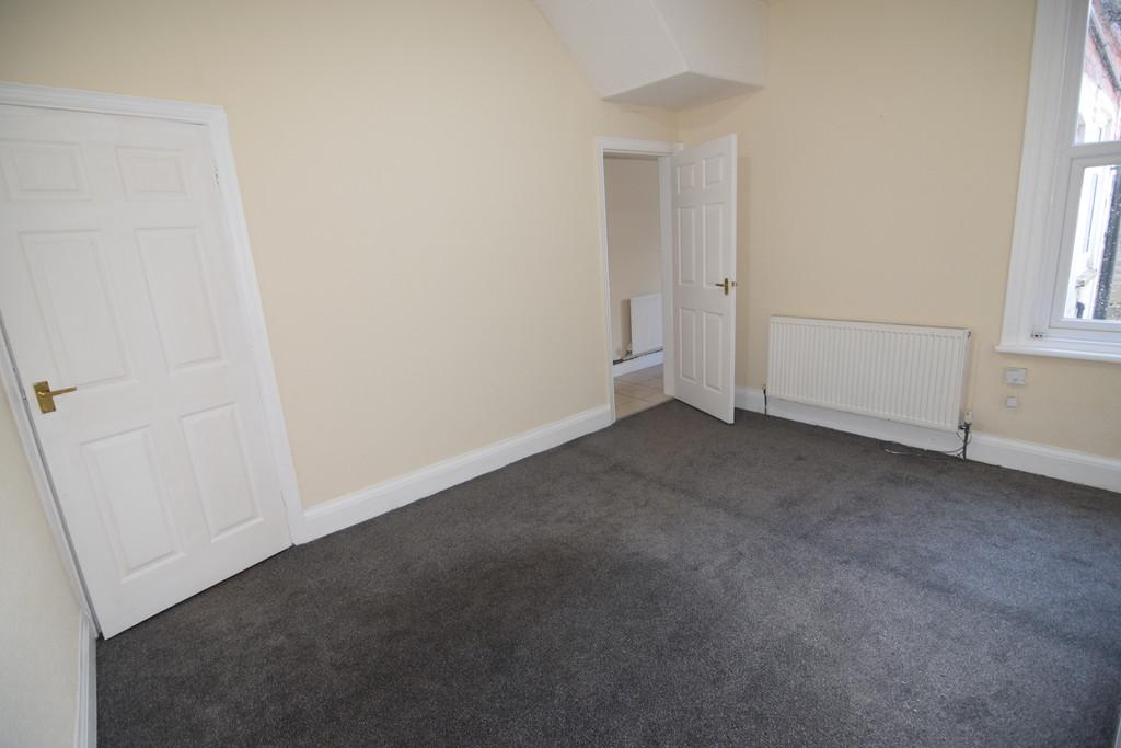 Manchester Road, Blackpool 3 bed terraced house £725 pcm (£167 pw)