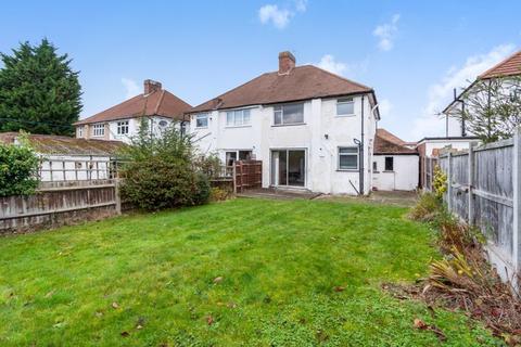 8 Overmead, Sidcup, DA15 8DS