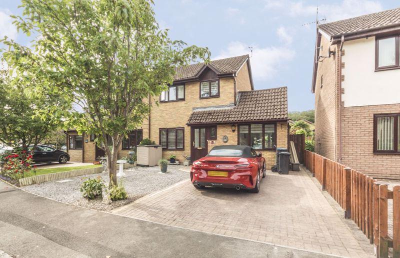 Myrtle Drive, Rogerstone REF 00011120 3 bed semidetached house for sale £325,000