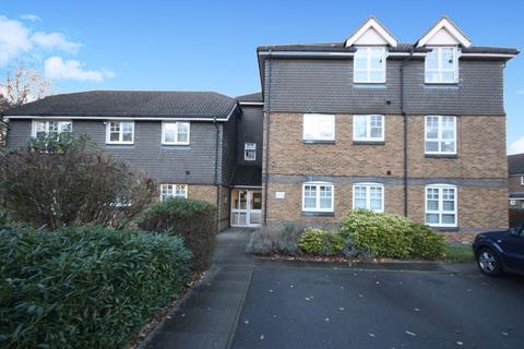 2 bedroom apartment for sale - Rutherford Close, Uxbridge