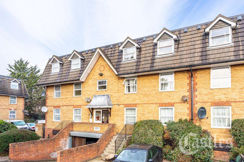 Millstream Close, Palmers Green, N13 1 bed apartment £225,000