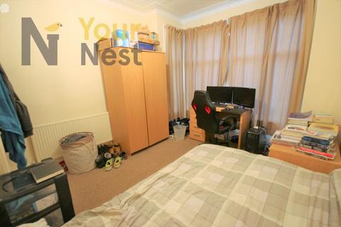 5 bedroom terraced house to rent, Newport Mount, Headingley, Leeds, LS6 3DP