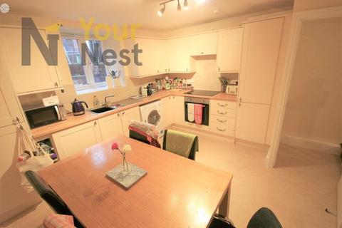 6 bedroom terraced house to rent, Newport Mount, Headingley, Leeds, LS6 3BD