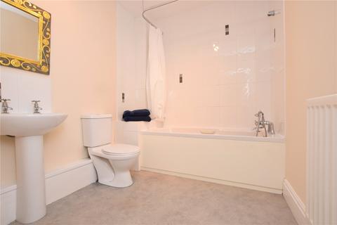 Flat 15, Linfield Grove Road, Headingley, Leeds, LS6 2AB