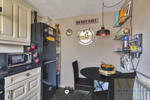 8 Anchor Close, Shoreham-by-sea, BN43 5BY